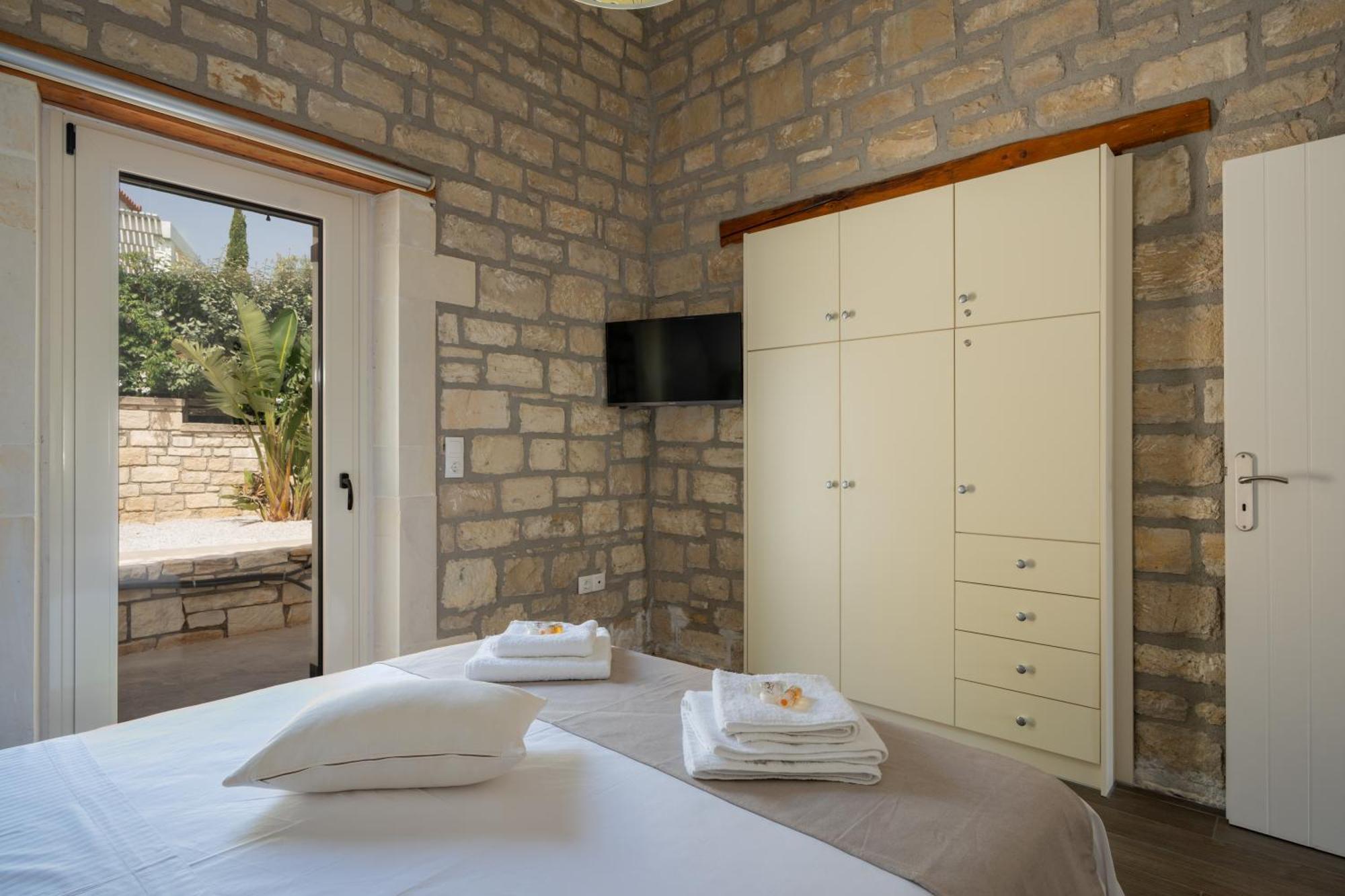 Villa Vasiliki Private Pool Erfoi エクステリア 写真
